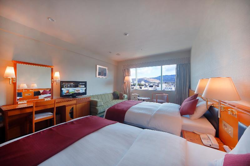 Hotel Nikko 5*